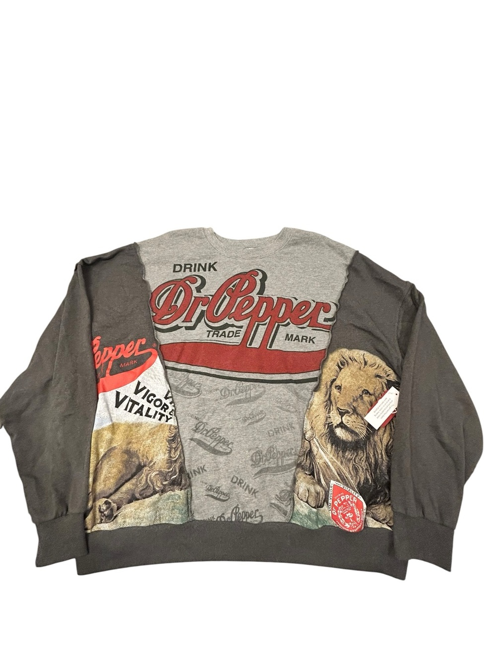 Dr. Pepper Sweatshirt Lion Graphic Men’s 2XL Vintage Look NWT Retro Casual